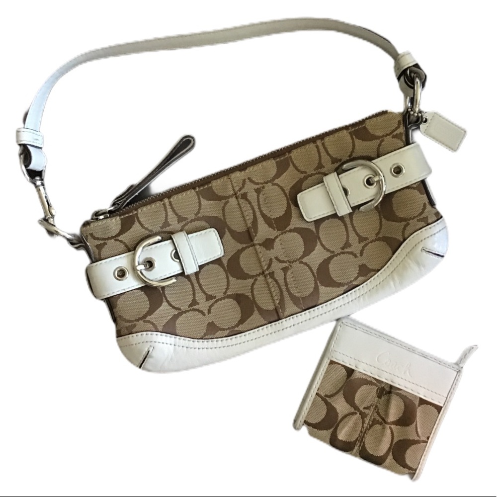 Authentic Coach White Leather Handbag with Wallet